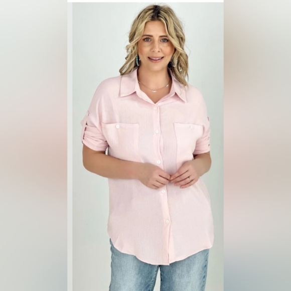 Light pink Cozy Co. by Cozy Casual button front blouse with rolled sleeves size - Picture 1 of 11